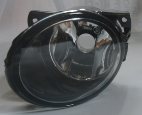 (YENİ%20ÜRÜN!!!)VOLKSWAGEN%20PASSAT-%20B6-%2005/10;%20SİS%20LAMBASI%20SOL%20MERCEKSİZ%20(AMPÜLLÜ)%20(E%20MARKLI)