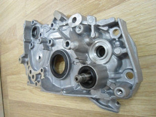 MITSUBISHI%20GALANT-%2088/91;%20YAĞ%20POMPASI%20(4G63)%202.0cc%20(YSK)