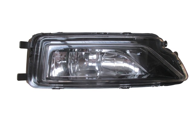 (YENİ%20ÜRÜN!!!)VOLKSWAGEN%20AMAROK-%2017/20;%20SİS%20LAMBASI%20SOL%20(E%20MARKLI)