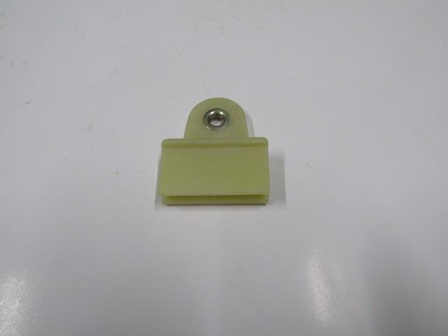 UNIVERSAL UNIVERSAL-; ÖN/ARKA KAPI CAM KIZAĞI KLİPSİ TÜM ARAÇLAR İÇİN