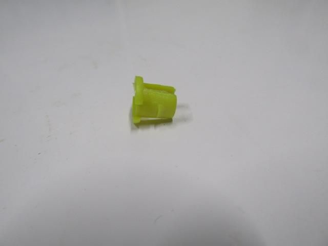 UNIVERSAL UNIVERSAL-; ÖN/ARKA KAPI İÇ AÇMA KOLU KLİPSİ E TİPİ TÜM ARAÇLAR İÇİN