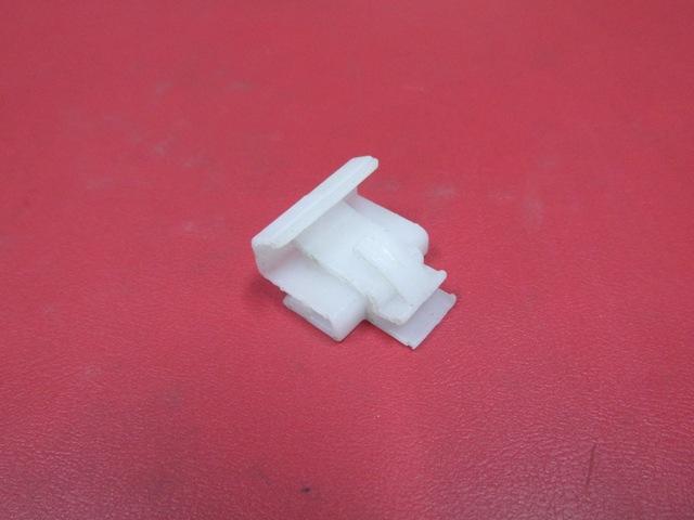 UNIVERSAL UNIVERSAL-; ÖN/ARKA KAPI SIYIRICI DIŞ FİTİL SEGMANI D TİPİ TÜM ARAÇLAR İÇİN