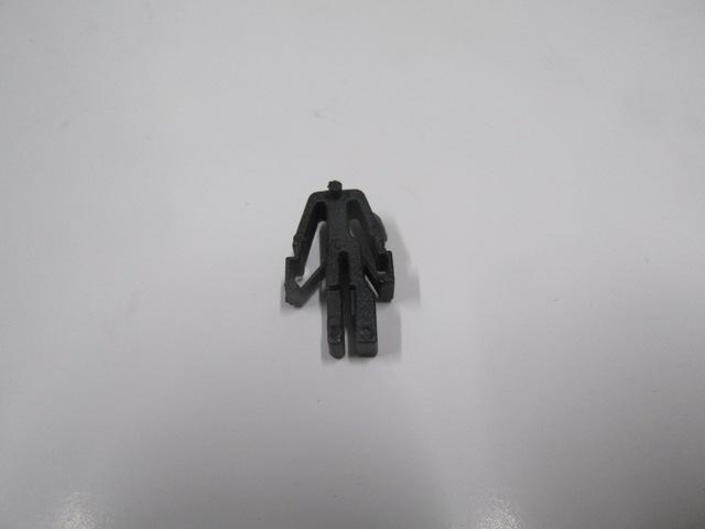 UNIVERSAL UNIVERSAL-; ÖN PANJUR KLİPSİ C TİPİ TÜM ARAÇLAR İÇİN