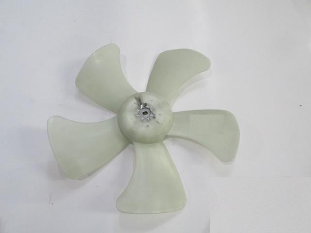 UNIVERSAL UNIVERSAL-; RADYATÖR FAN KANADI 5 BIÇAK