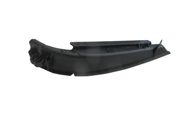 VOLKSWAGEN JETTA- 5- 06/10; ÖN CAM KENAR PLASTİĞİ SAĞ (SİLGİ PANELİ)