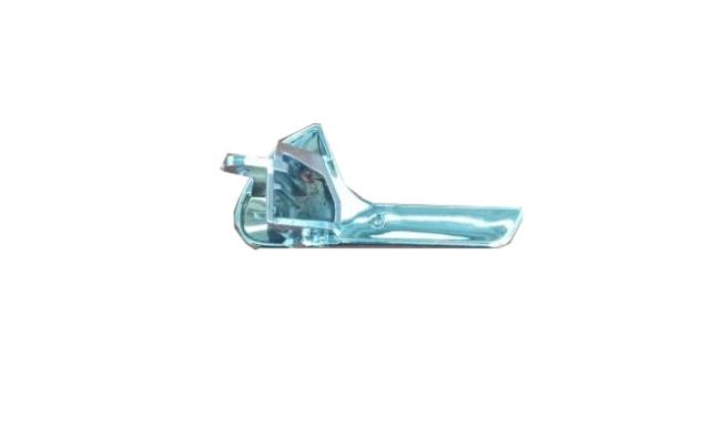 VOLKSWAGEN JETTA- 5- 06/10; ÖN KAPI İÇ AÇMA KOLU ELCEĞİ (KULBU) SAĞ NİKELAJLI