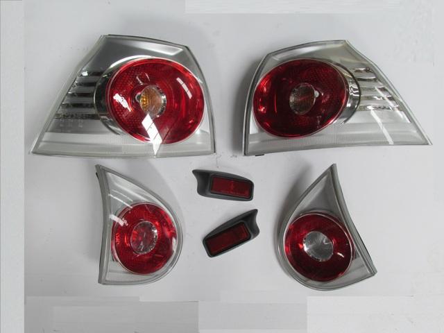 VOLKSWAGEN GOLF- 5- 04/09; MODIFIYE STOP LAMBASI IÇ/DIS SET SAG/SOL SET 6PARÇA KIRMIZI/BEYAZ (TYC)