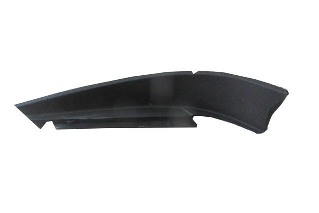 VOLKSWAGEN GOLF- 5- 04/09; ÖN CAM KENAR PLASTİĞİ SOL (SİLGİ PANELİ)