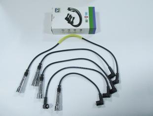 VOLKSWAGEN POLO- CLASSIC- 96/01; BUJİ KABLOSU TAKIM (8V)(ALM-AFQ)1.6 cc (YOW JUNG)