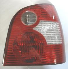 VOLKSWAGEN POLO- 5- 02/05; STOP LAMBASI SAG KIRMIZI/BEYAZ (3/5KAPI)(ÇIFT FARLI) (FAMELLA)
