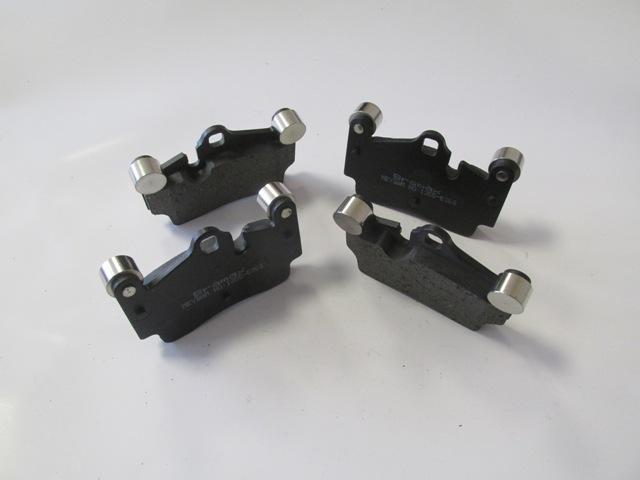 VOLKSWAGEN TOUAREG- 03/06; ARKA FREN BALATASI 3,6/4,2/5,0/6,0(KABLOSUZ)(DİSK)(112x73x16) (BRAMAX)