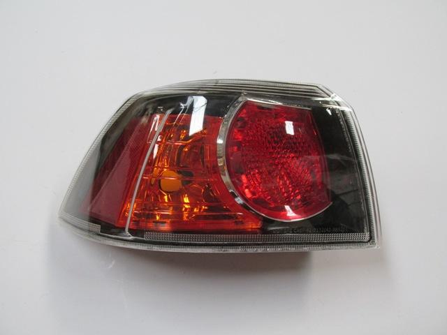 MITSUBISHI LANCER- 11/16; DIS STOP LAMBASI SOL KIRMIZI/SARI (SIYAH) (DEPO)