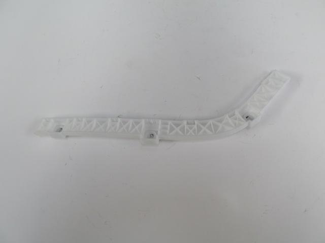 MITSUBISHI LANCER- 08/16; ARKA TAMPON İÇ BAĞLANTI BRAKETİ SAĞ PLASTİK (CASP)