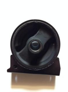 MITSUBISHI LANCER- 08/16; MOTOR TAKOZU ÖN (TENACITY)