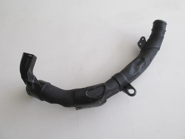 VOLKSWAGEN PASSAT- B7- 11/14; TURBO INTERCOOLER HAVA ALMA BORUSU (1.6 DIZEL) (CAY MOTOR)