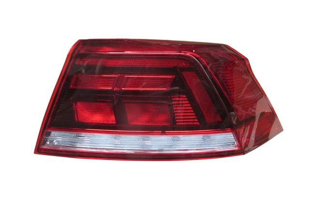 VOLKSWAGEN PASSAT- B8- 19/22; STOP LAMBASI SAĞ KIRMIZI/BEYAZ LEDLİ (E MARKLI)