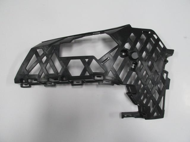 VOLKSWAGEN PASSAT- B8- 19/22; ÖN TAMPON BAĞLANTI BRAKETİ SOL PLASTİK (TW)