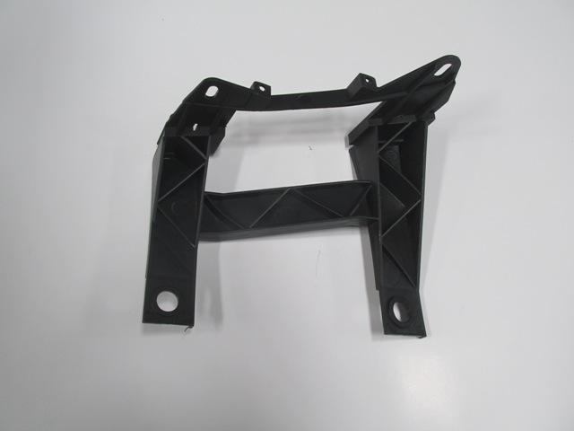 VOLKSWAGEN TRANSPORTER- T5- 04/09; FAR ALT BAĞLANTI BRAKETİ SAĞ
