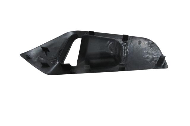 (YENİ ÜRÜN!!!)SEAT IBIZA- 00/01; ÖN KAPI IÇ AÇMA KOLU ÇERÇEVESI SAG (ELEKTRIKLI AYNALAR IÇIN)