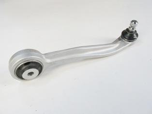 AUDI A4- 15/18; ÖN ÜST TABLA SOL EGRI TIP ROTILLI/BURÇLU (SALINCAK) ALÜMINYUM (SH)