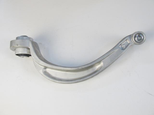AUDI A5- 12/16; ÖN ALT TABLA SOL EGRI TIP BURÇLU/ROTILLI (65 MM M12) (SALINCAK) ALÜMINYUM (SH)