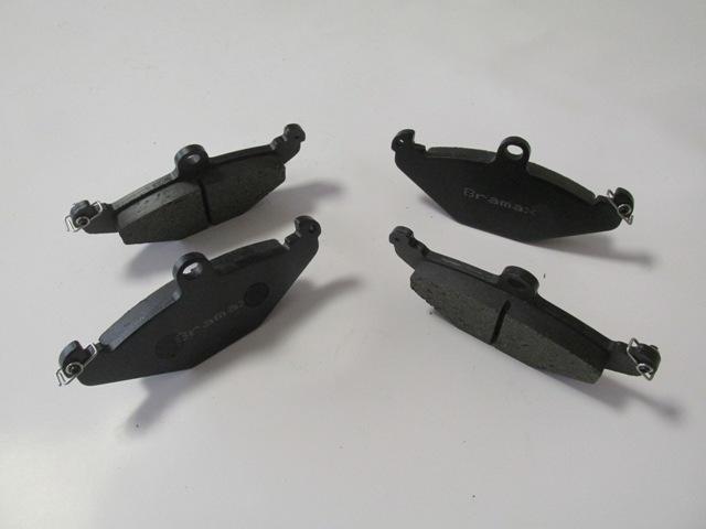 RENAULT LAGUNA- 99/01; ARKA FREN BALATASI (KABLOSUZ)(DISK) (125,8X58,5X14,8) (BRAMAX)