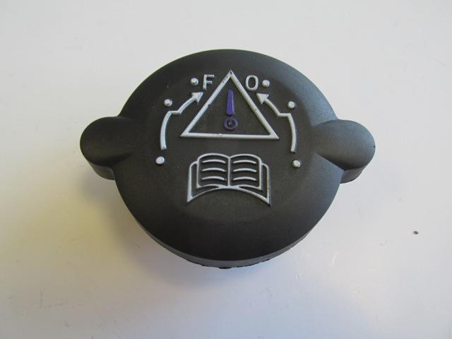 PEUGEOT 306- SD/HB- 00/01; RADYATÖR YEDEK SU DEPOSU KAPAGI (SIYAH)