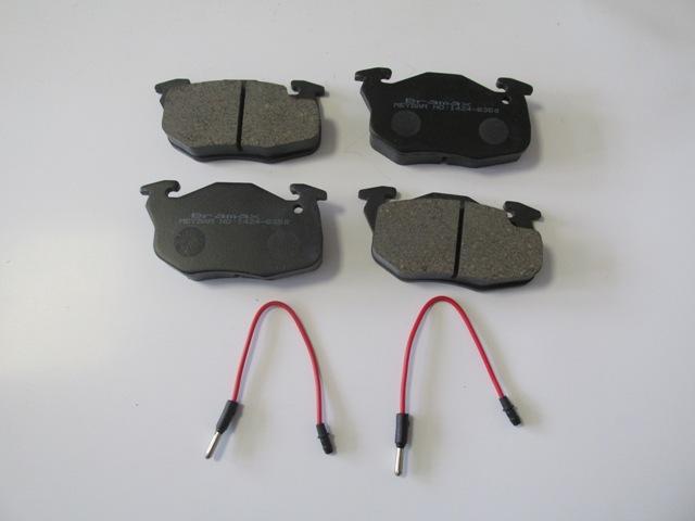 PEUGEOT 205- 85/94; ÖN FREN BALATASI (2 KABLOLU) (DISK) (105X54,1X18) (BRAMAX)