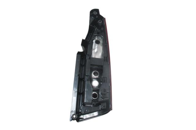 PEUGEOT RIFTER- 24/25; STOP LAMBASI SOL KIRMIZI/BEYAZ (MARS)