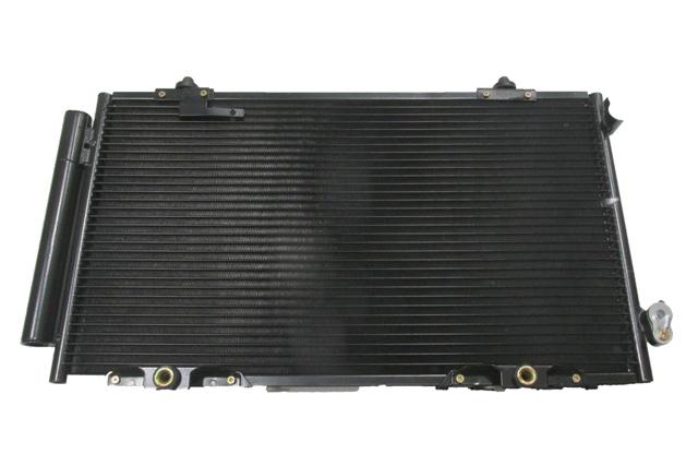 TOYOTA AVENSIS- 01/02; KLIMA RADYATÖRÜ MANUEL/OTOMATIK 2.0I