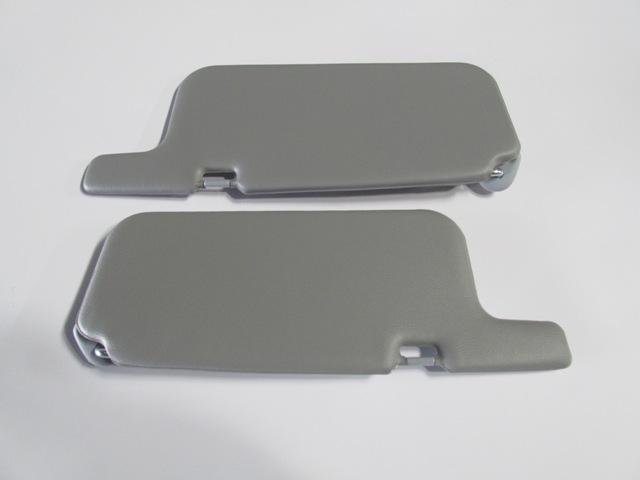 TOYOTA COROLLA- ZZ111- 00/02; GÜNESLIK GRI SAG/SOL SET 2 PARÇA