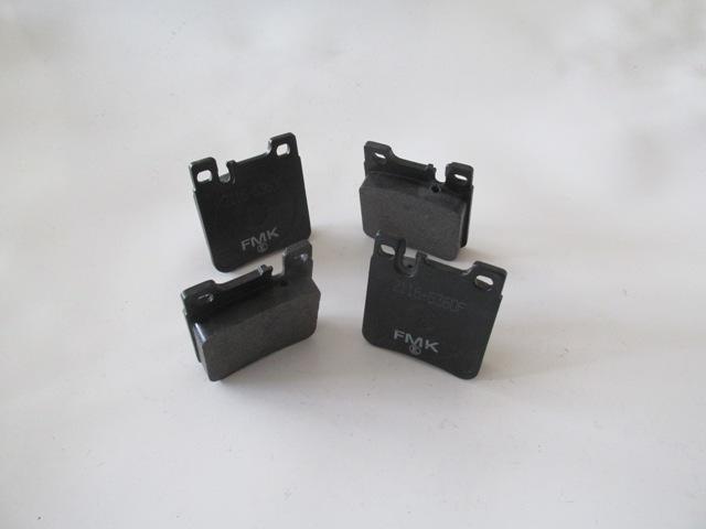 MERCEDES C CLASS- W208- 98/99; ARKA FREN BALATASI (KABLOSUZ)(DISK) (61,6X69,7X16) (FMK)