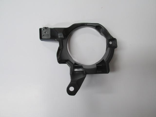 TOYOTA RAV4- 13/16; SIS LAMBA IÇ BAGLANTI BRAKETI SOL SIS DELIKLI (TW)