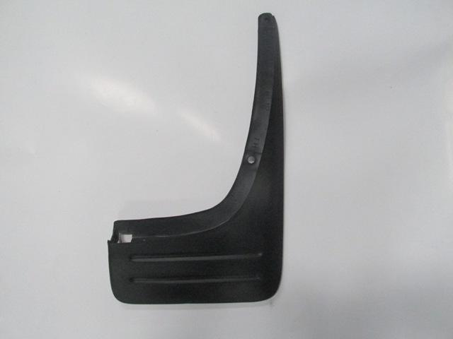 TOYOTA RAV4- 01/04; ARKA PAÇALIK SAG (DODIKSIZ TIPE OLAN) (TYG)