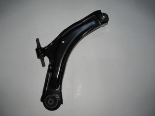 NISSAN QASHQAI- J10- 07/13; ÖN ALT TABLA SOL ROTILLI/BURÇLU (SALINCAK) (SH)