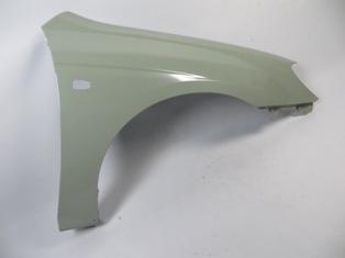 KIA CERATO- 07/09; ÖN ÇAMURLUK DELIKLI SAG GRI BOYALI (MARSPIYEL UCU DELIKLI) (SIMYI)