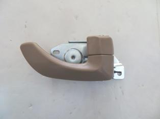 KIA SORENTO- 02/09; ARKA KAPI IÇ AÇMA KOLU SAG BEJ RENGI (HUSHAN)