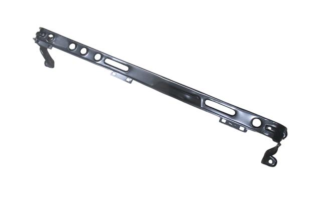 FORD FOCUS C MAX- 07/11; ÖN PANEL ALT PARÇA