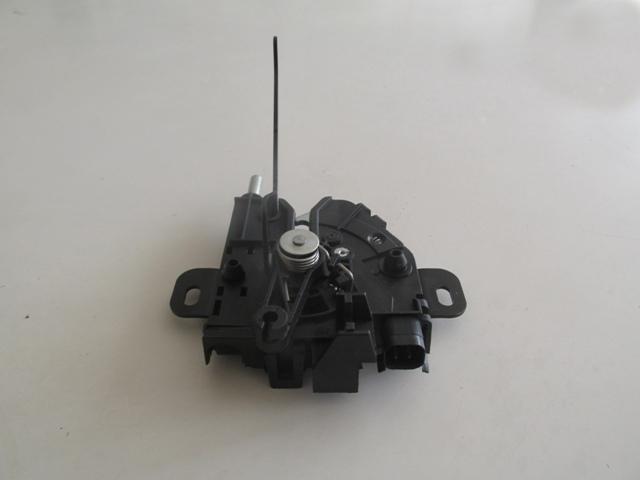 FORD FOCUS- SD/HB- 05/07; KAPUT KILIDI (TYG)