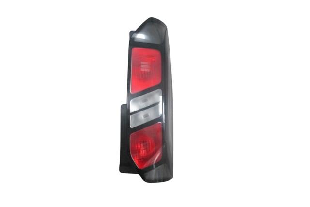 (YENİ ÜRÜN!!!)FORD CUSTOM- 23/25; STOP LAMBASI SAG KIRMIZI/BEYAZ (DUYSUZ)