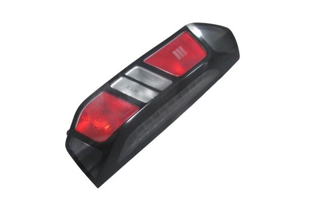 (YENİ ÜRÜN!!!)FORD CUSTOM- 23/25; STOP LAMBASI SAG KIRMIZI/BEYAZ (DUYSUZ)