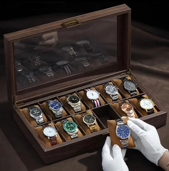 Saat, Takı Saklama Kutusu