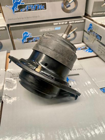 Grand Cherokee 3.0 Motor Kulağı 68110951AC