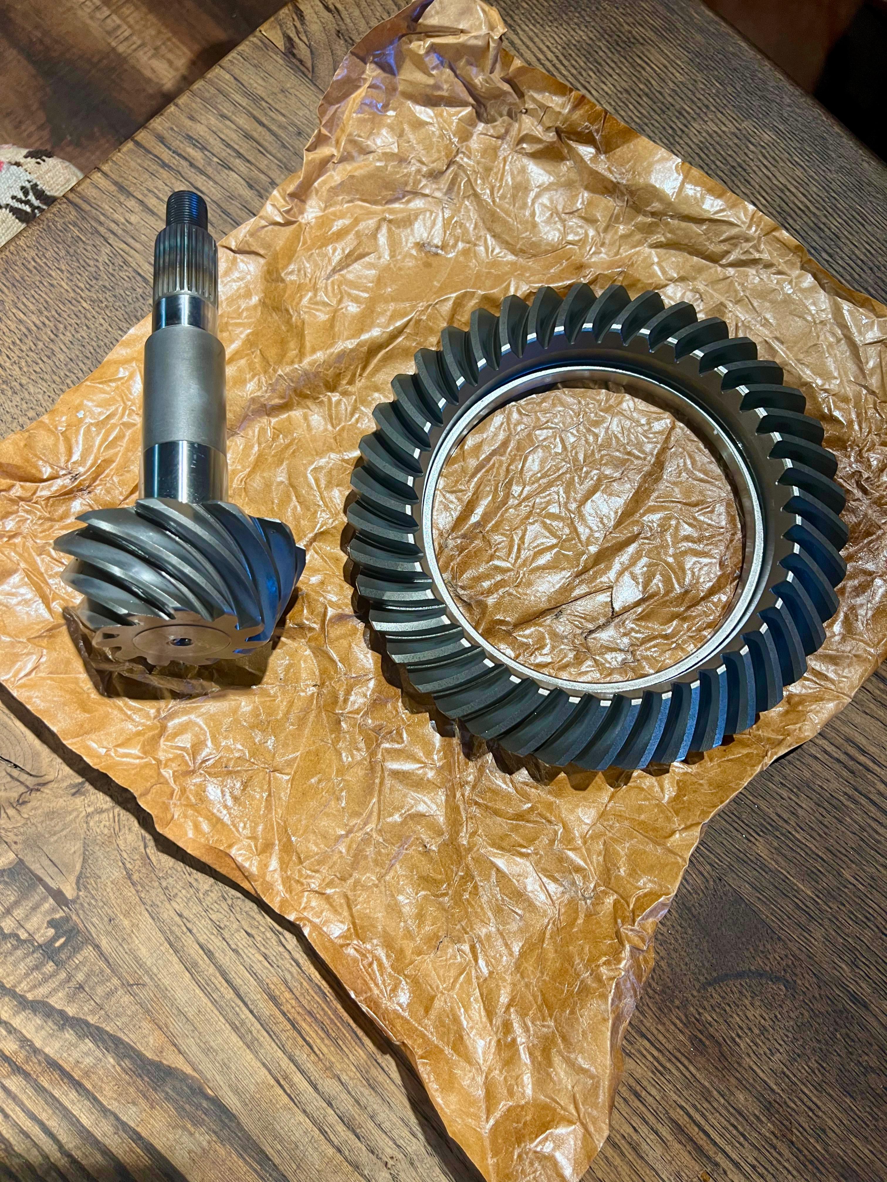 Chrysler%208.25%204.88%20Ayna%20Mahruti%20C8-25-488-NG